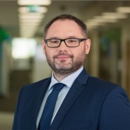 04. Adam Lange - VP, Cyber Threat Hunting, Standard Chartered Bank